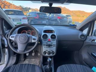 OPEL Corsa usata 11