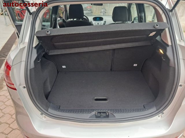 FORD B-Max usata, con Autoradio