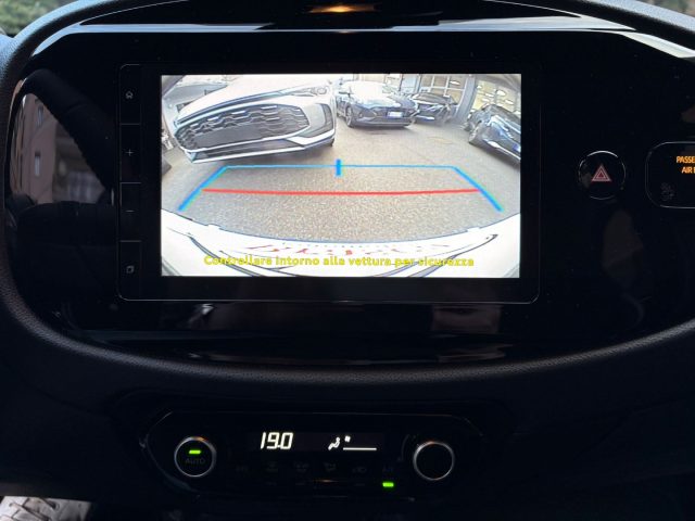 TOYOTA Aygo X usata, con Controllo automatico clima