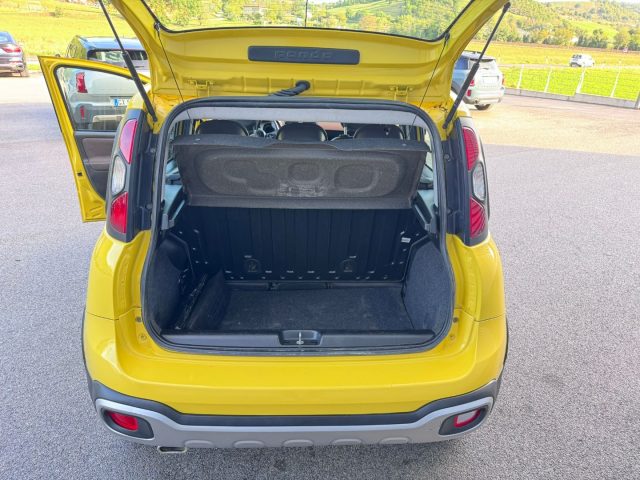 FIAT Panda usata, con Sensori di parcheggio posteriori