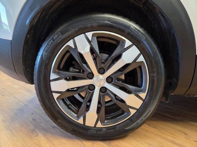 PEUGEOT 3008 usata, con Cerchi in lega