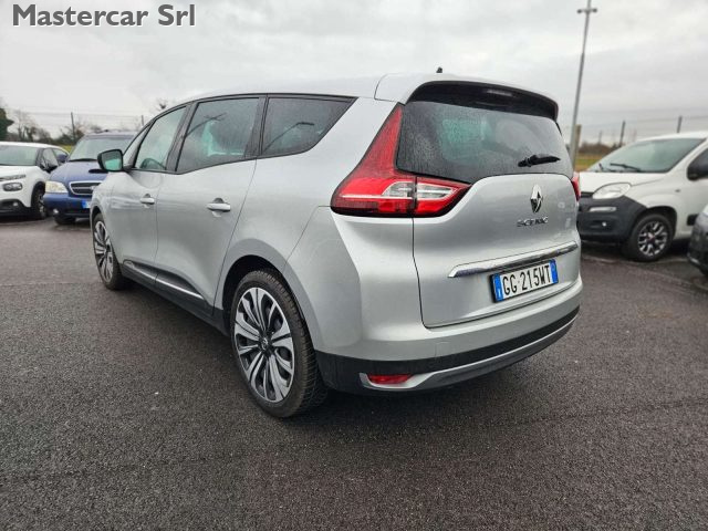 RENAULT Grand Scenic usata, con Autoradio