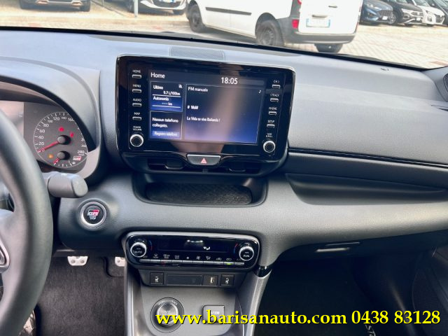 TOYOTA Yaris usata, con Controllo automatico clima