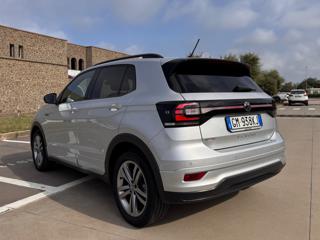 VOLKSWAGEN T-Cross usata, con Autoradio