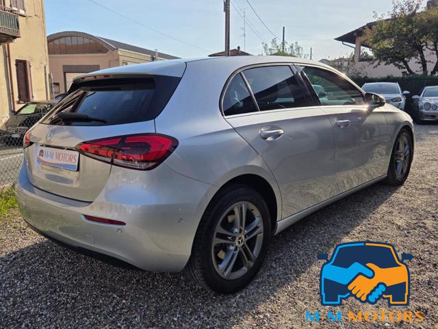 MERCEDES-BENZ A 180 usata, con Cerchi in lega