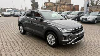 VOLKSWAGEN T-Roc usata, con Airbag