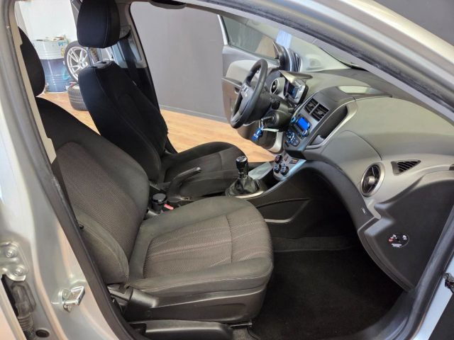 CHEVROLET Aveo usata 15