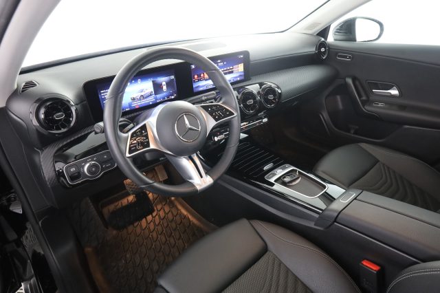 MERCEDES-BENZ A 180 usata 0