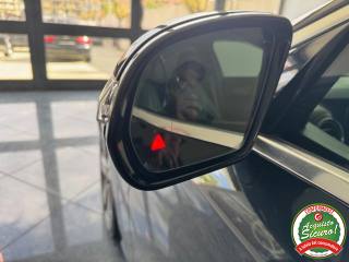 MERCEDES-BENZ E 200 usata, con Cronologia tagliandi
