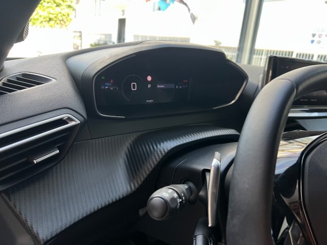 PEUGEOT 2008 usata, con MP3