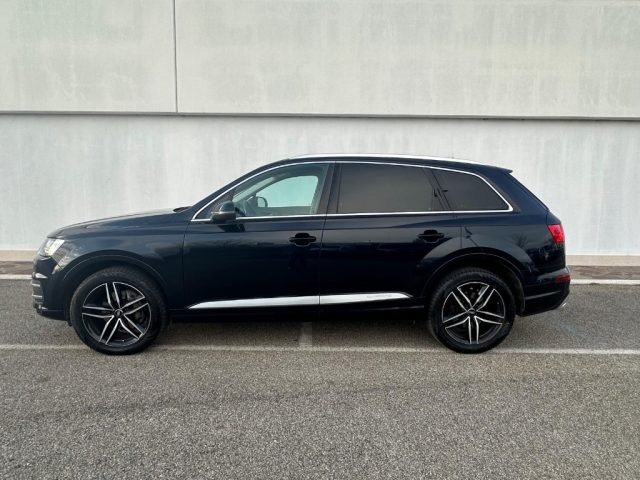 AUDI Q7 usata, con Autoradio