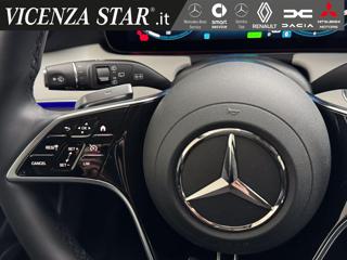 MERCEDES-BENZ E 220 usata, con Sistema di navigazione