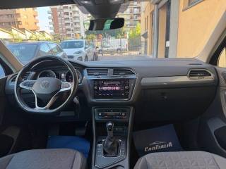 VOLKSWAGEN Tiguan usata, con Autoradio