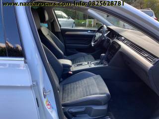 VOLKSWAGEN Passat Variant usata, con Volante in pelle