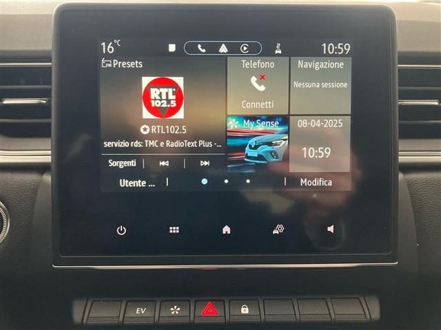 RENAULT Captur usata 12