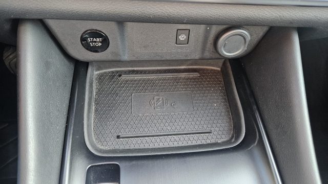 NISSAN Qashqai usata, con Climatizzatore