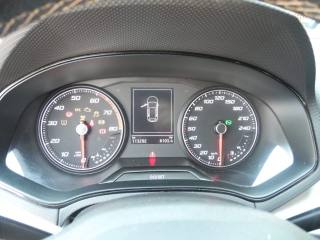 SEAT Arona usata, con USB