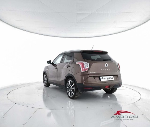 SSANGYONG Tivoli usata 3
