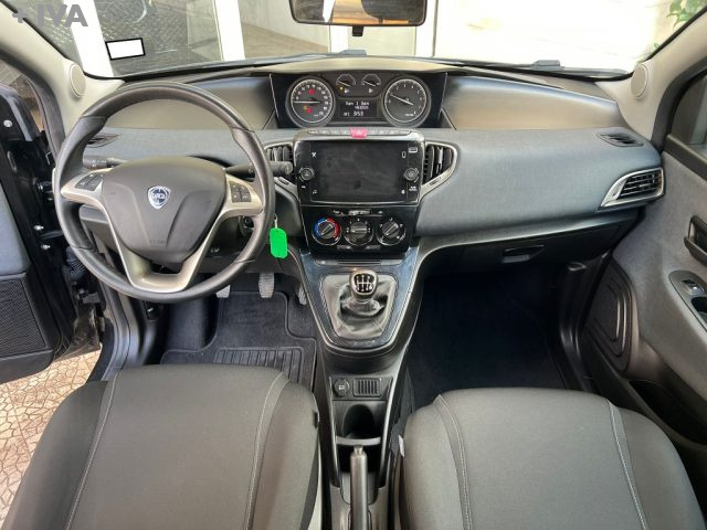 LANCIA Ypsilon usata 11