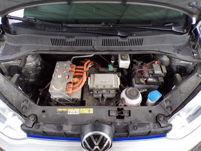 VOLKSWAGEN e-up! usata 93