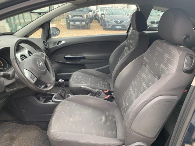 OPEL Corsa usata, con Chiusura centralizzata