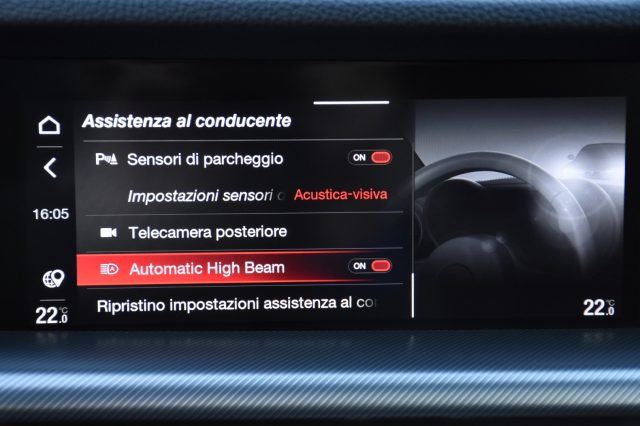 ALFA ROMEO Stelvio usata, con Autoradio digitale