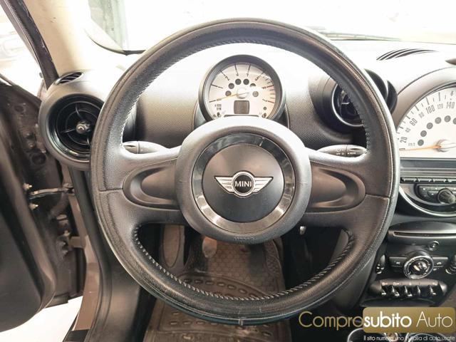 MINI Countryman usata 24