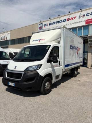 PEUGEOT Boxer usata, con Autoradio