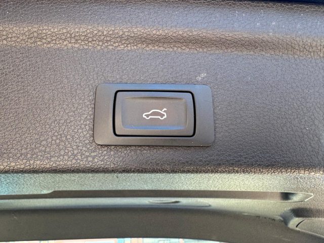 AUDI Q3 usata, con Touch screen