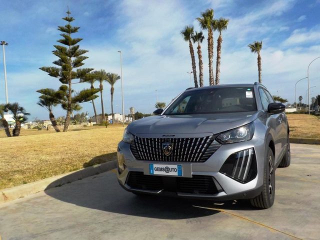 PEUGEOT 2008 usata, con Alzacristalli elettrici