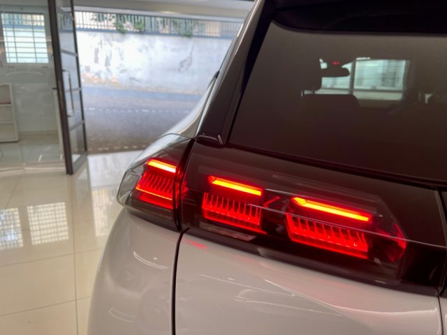 PEUGEOT 2008 usata, con Vetri oscurati