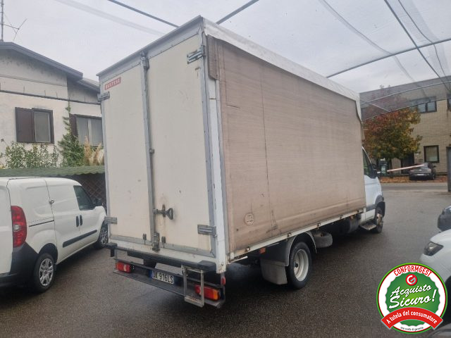 RENAULT Master usata, con Autoradio