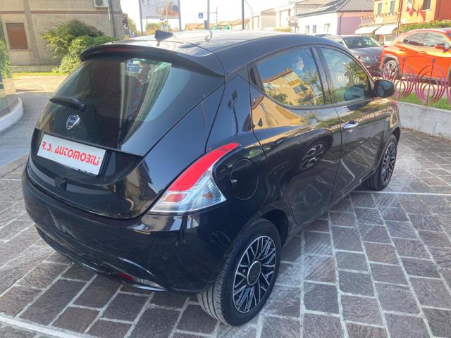 LANCIA Ypsilon usata, con Airbag Passeggero