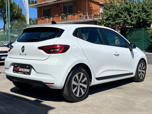 RENAULT Clio usata, con Autoradio