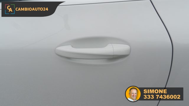 MERCEDES-BENZ E 220 usata, con Airbag testa