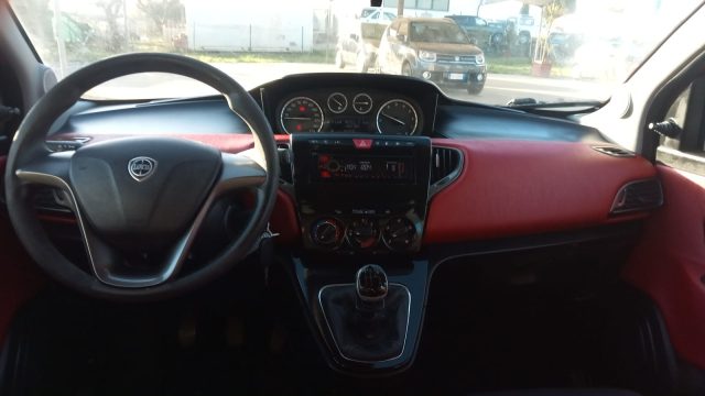LANCIA Ypsilon usata 10