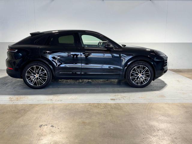 PORSCHE Cayenne usata, con Autoradio