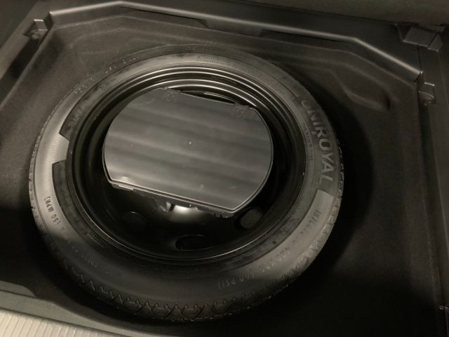 OPEL Grandland X usata, con Volante multifunzione