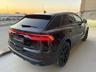 AUDI Q8 usata, con Alzacristalli elettrici