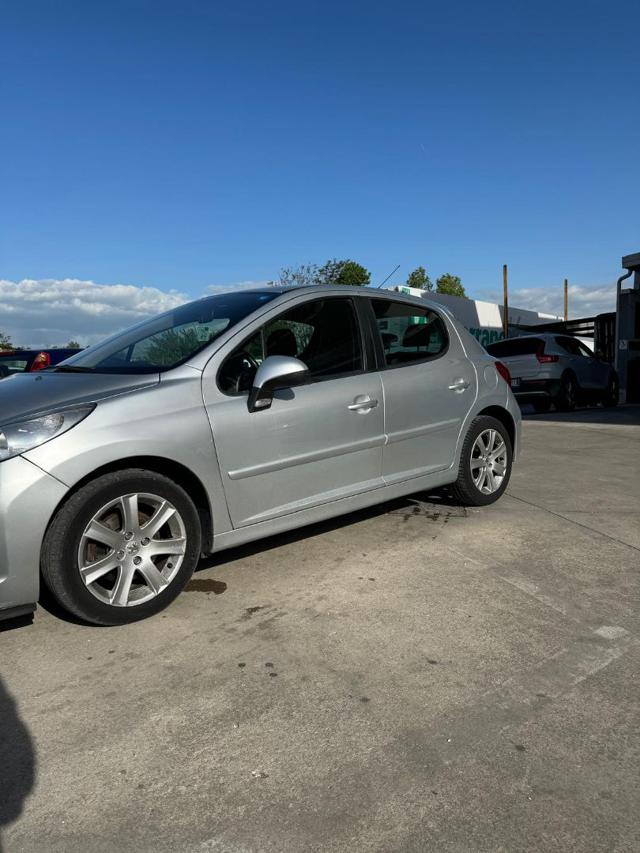 PEUGEOT 207 usata, con Airbag laterali
