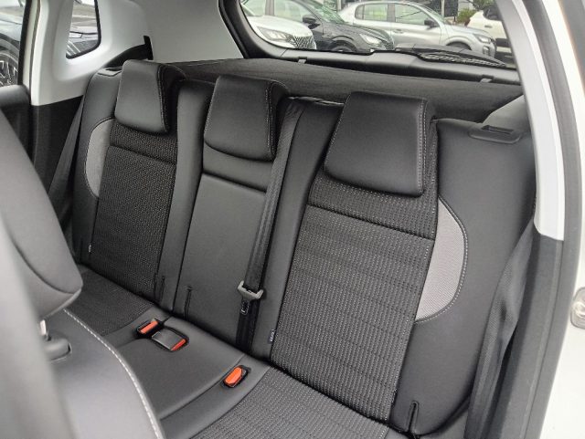 PEUGEOT 2008 usata, con Climatizzatore