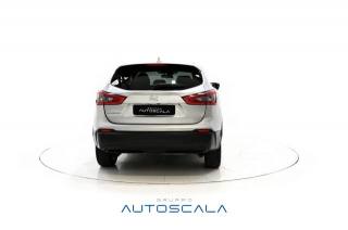 NISSAN Qashqai usata, con Sensori di parcheggio posteriori