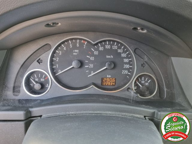 OPEL Meriva usata, con Chiusura centralizzata