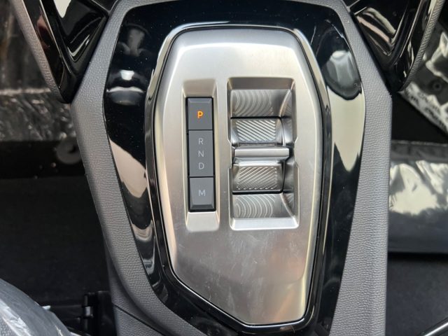 PEUGEOT 208 usata, con Touch screen