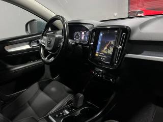 VOLVO XC40 usata, con Autoradio
