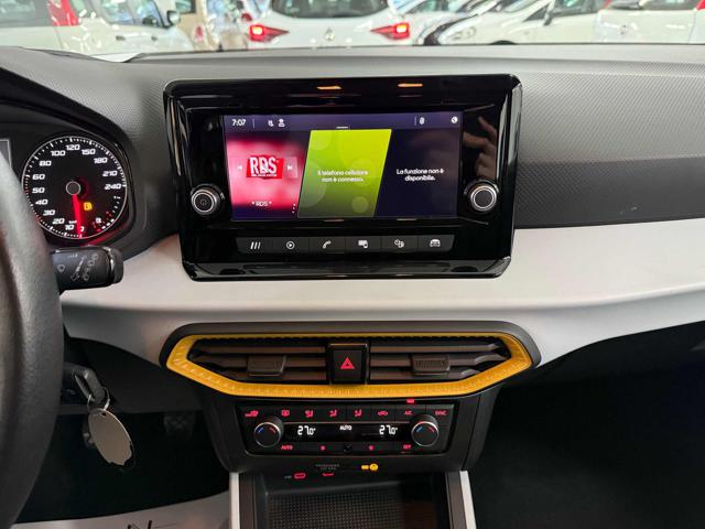 SEAT Arona usata, con Specchietti laterali elettrici
