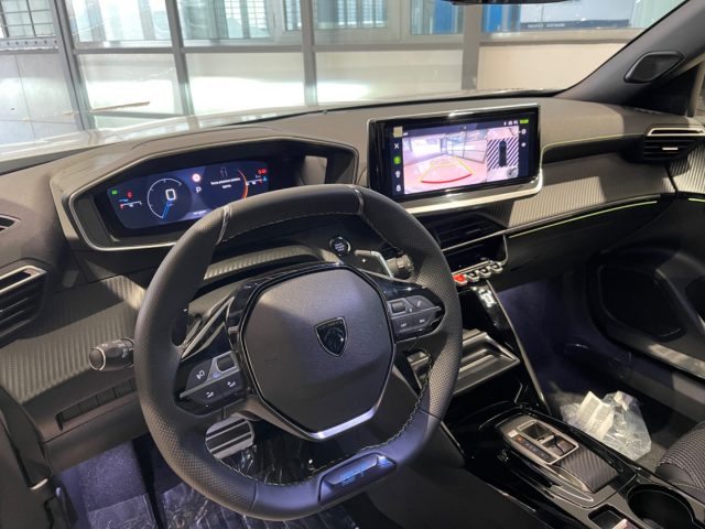 PEUGEOT 2008 usata, con Cruise Control