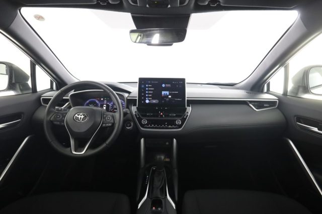 TOYOTA Corolla Cross usata 4