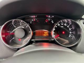 PEUGEOT 5008 usata, con Sensori di parcheggio posteriori