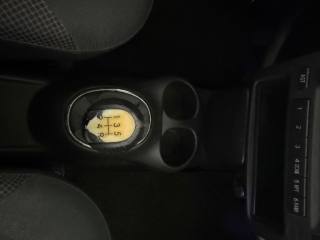 TOYOTA Yaris usata 9